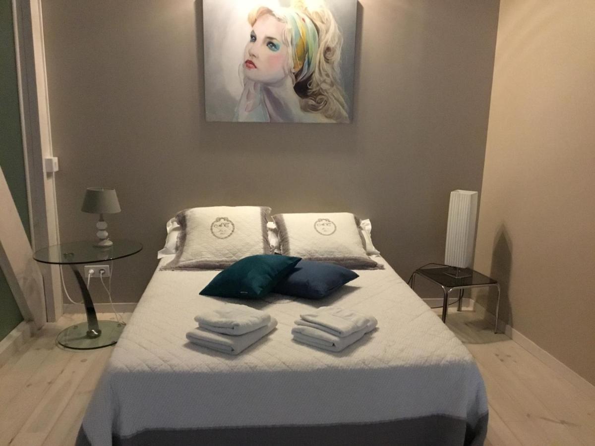 Les Chambres D'Hotes D'Alice Dior ブラセ エクステリア 写真